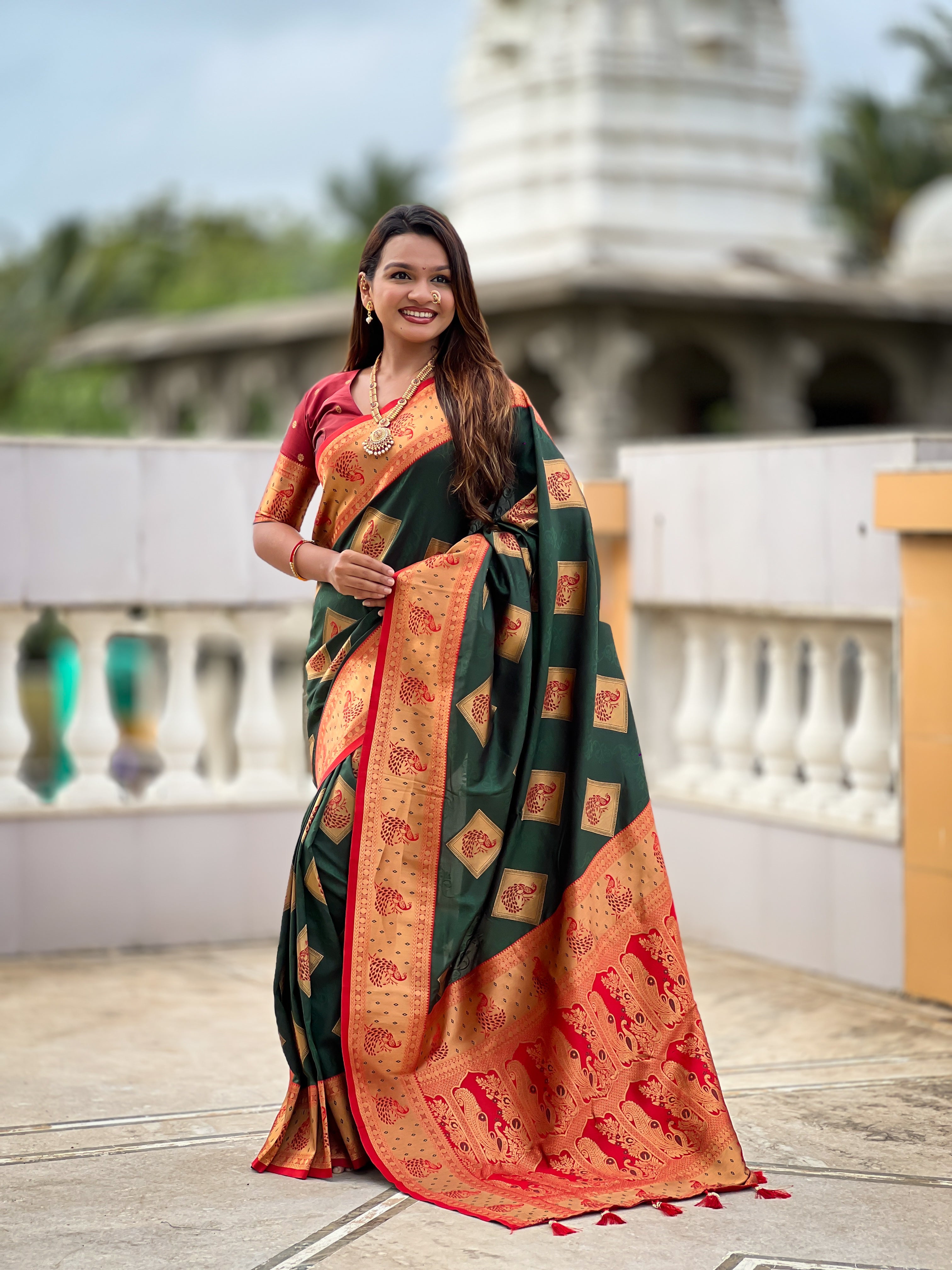 Soft Banarasi Silk Saree with Zari Weaving & Contrast Rich Pallu – Elegant Festive Wear