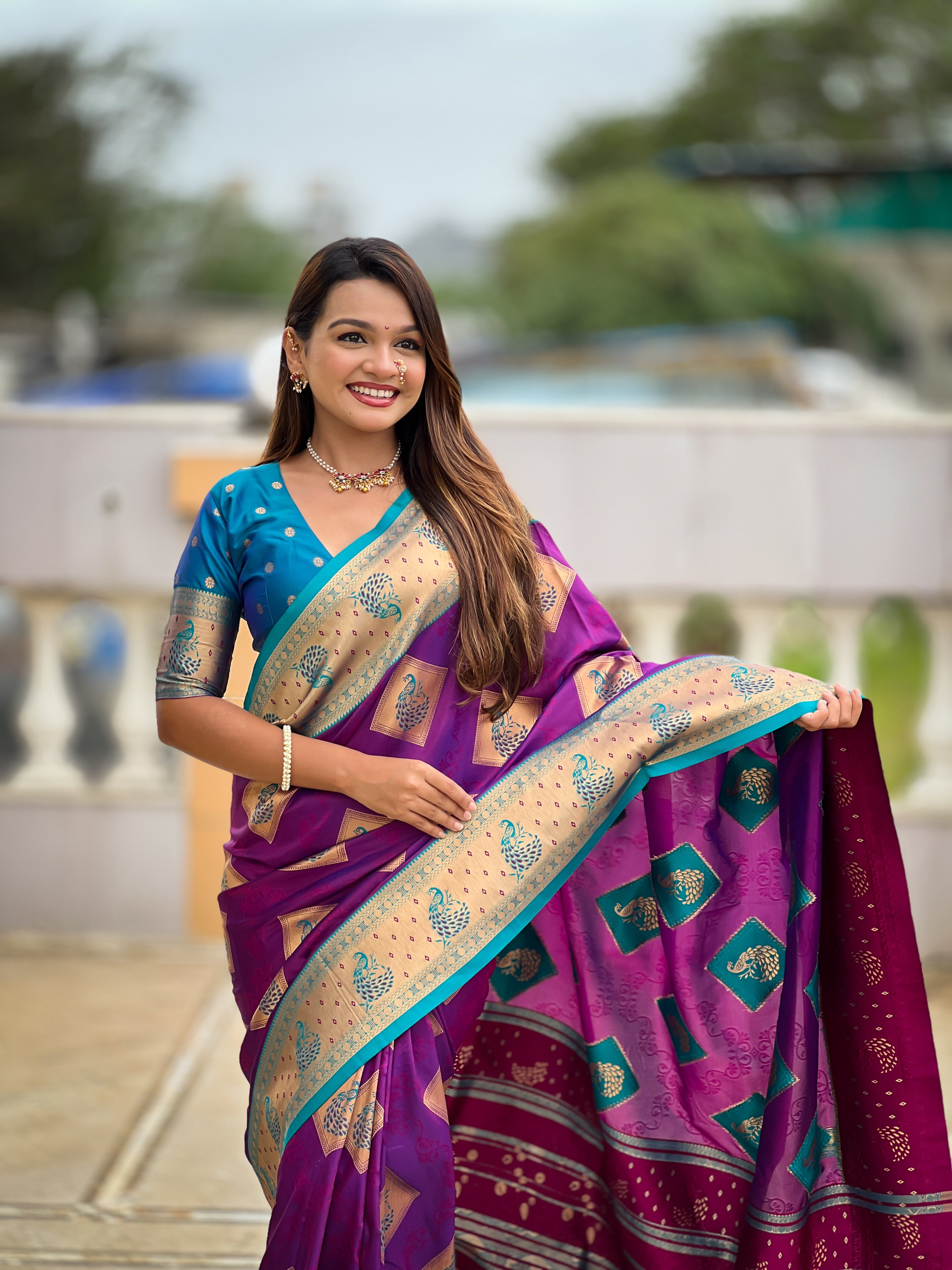 Soft Banarasi Silk Saree with Zari Weaving & Contrast Rich Pallu – Elegant Festive Wear