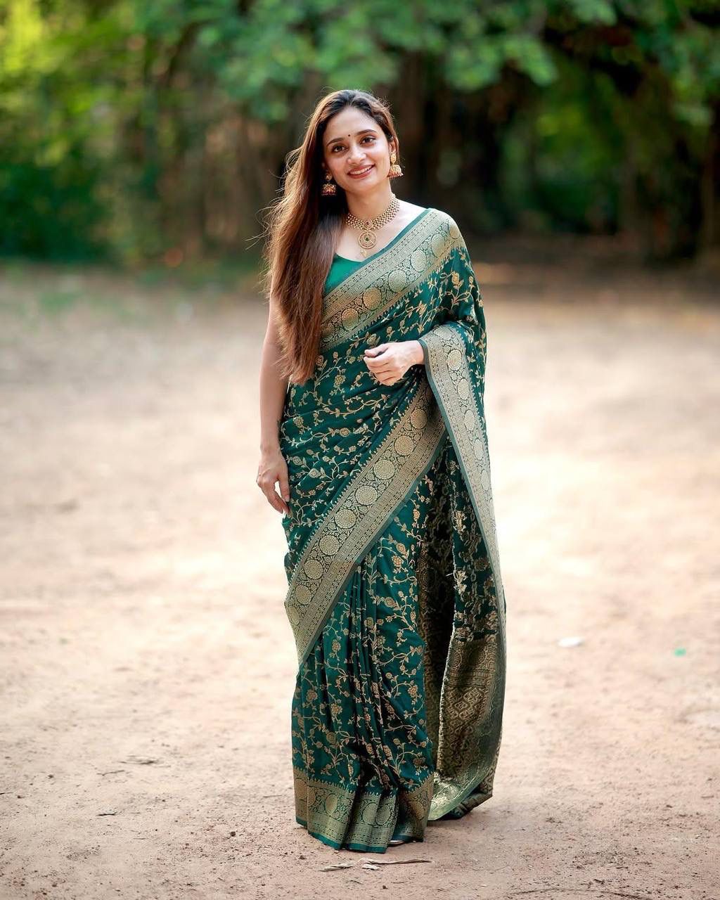 Organic Banarasi Lichi Silk Saree with Blouse Piece – Wedding & Festive Wear