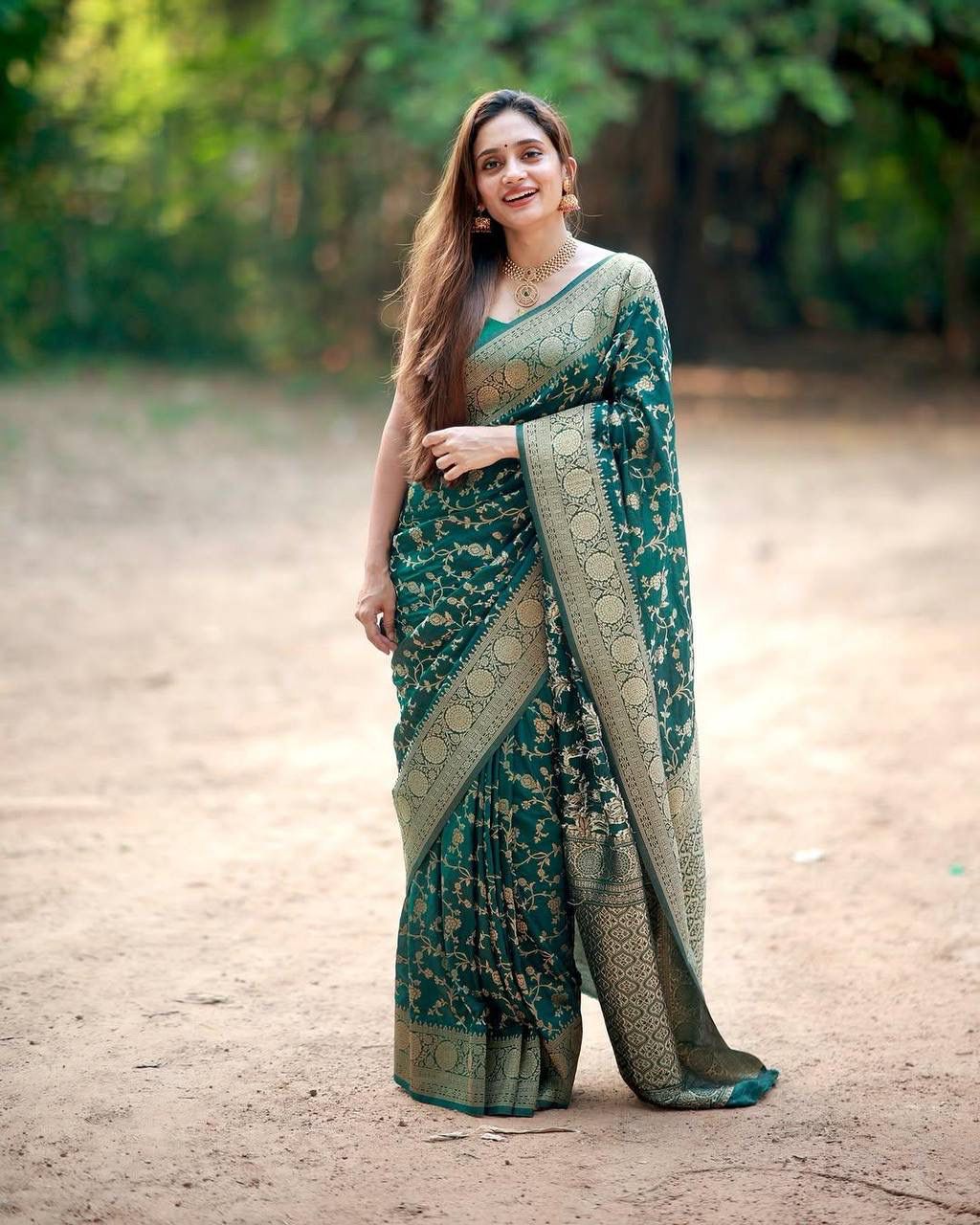 Organic Banarasi Lichi Silk Saree with Blouse Piece – Wedding & Festive Wear