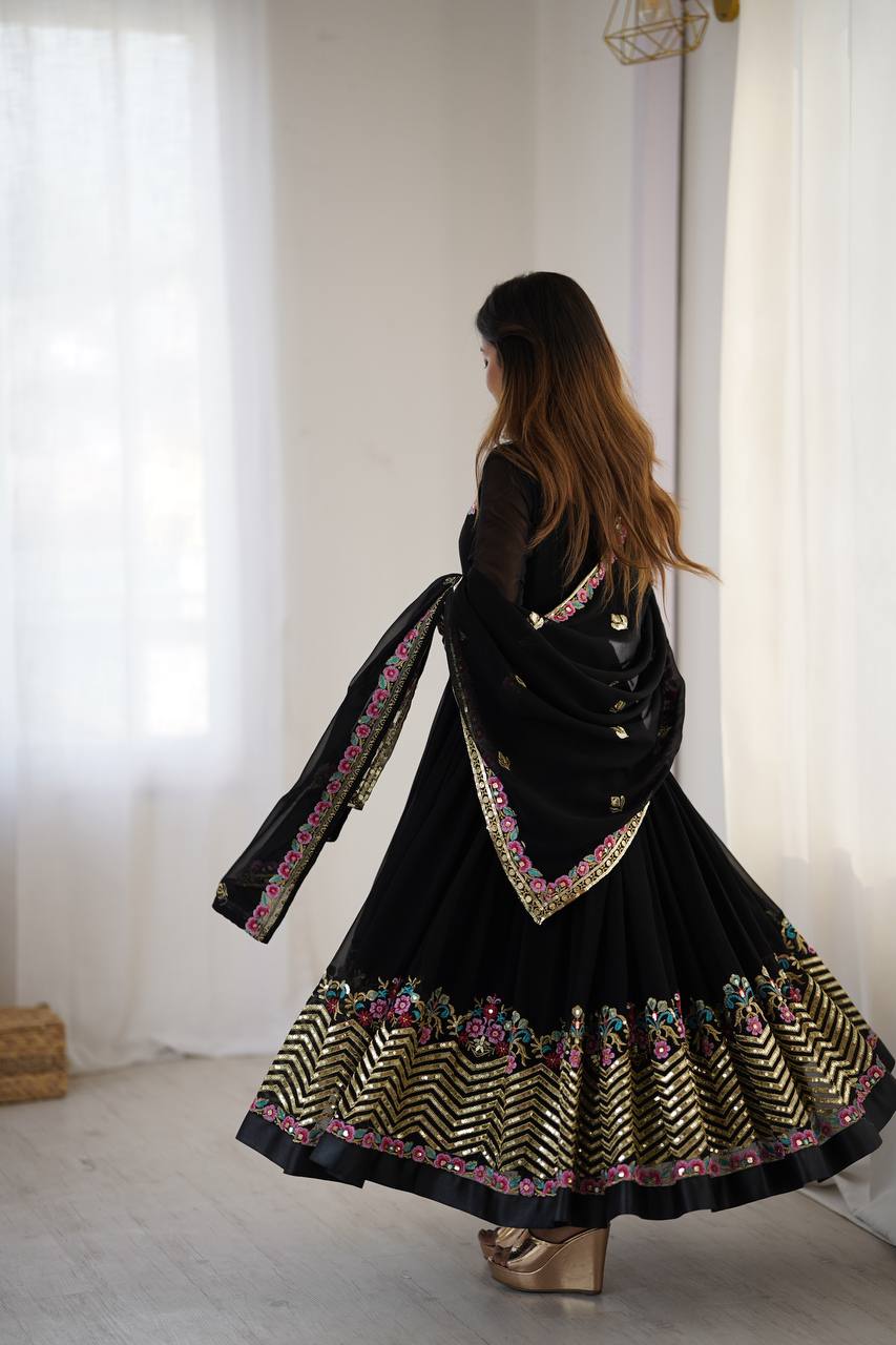 💃 Elegant Embroidered Sequence Designer Anarkali Three Piece Set – Festive & Party Ready 💫