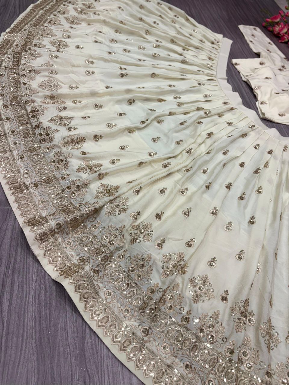 ✨ Premium Chinon Silk & Velvet Bridal Lehenga Set ✨