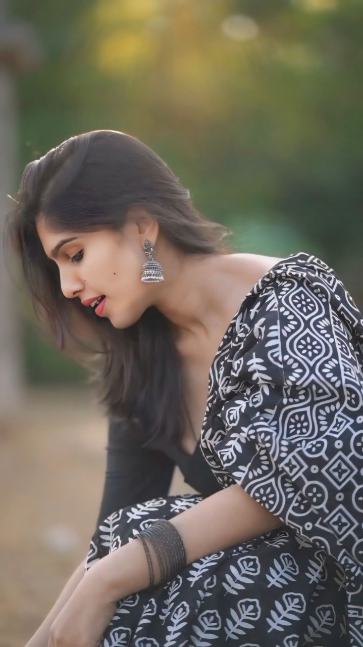 🖤 Elegant Black Printed Cotton Redy To Wear  Saree with Blouse 🖤