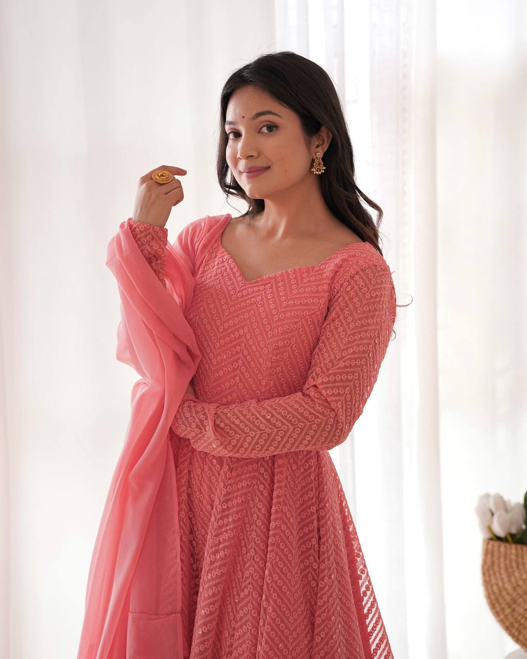 ✨ Elegant Lucknowi Anarkali Set ✨