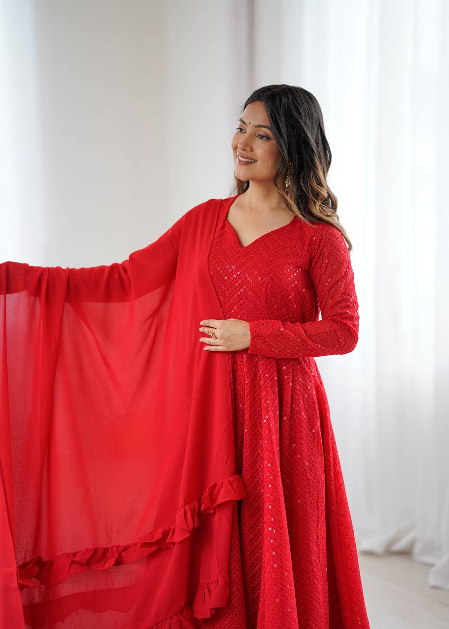 ✨ Elegant Lucknowi Anarkali Set ✨