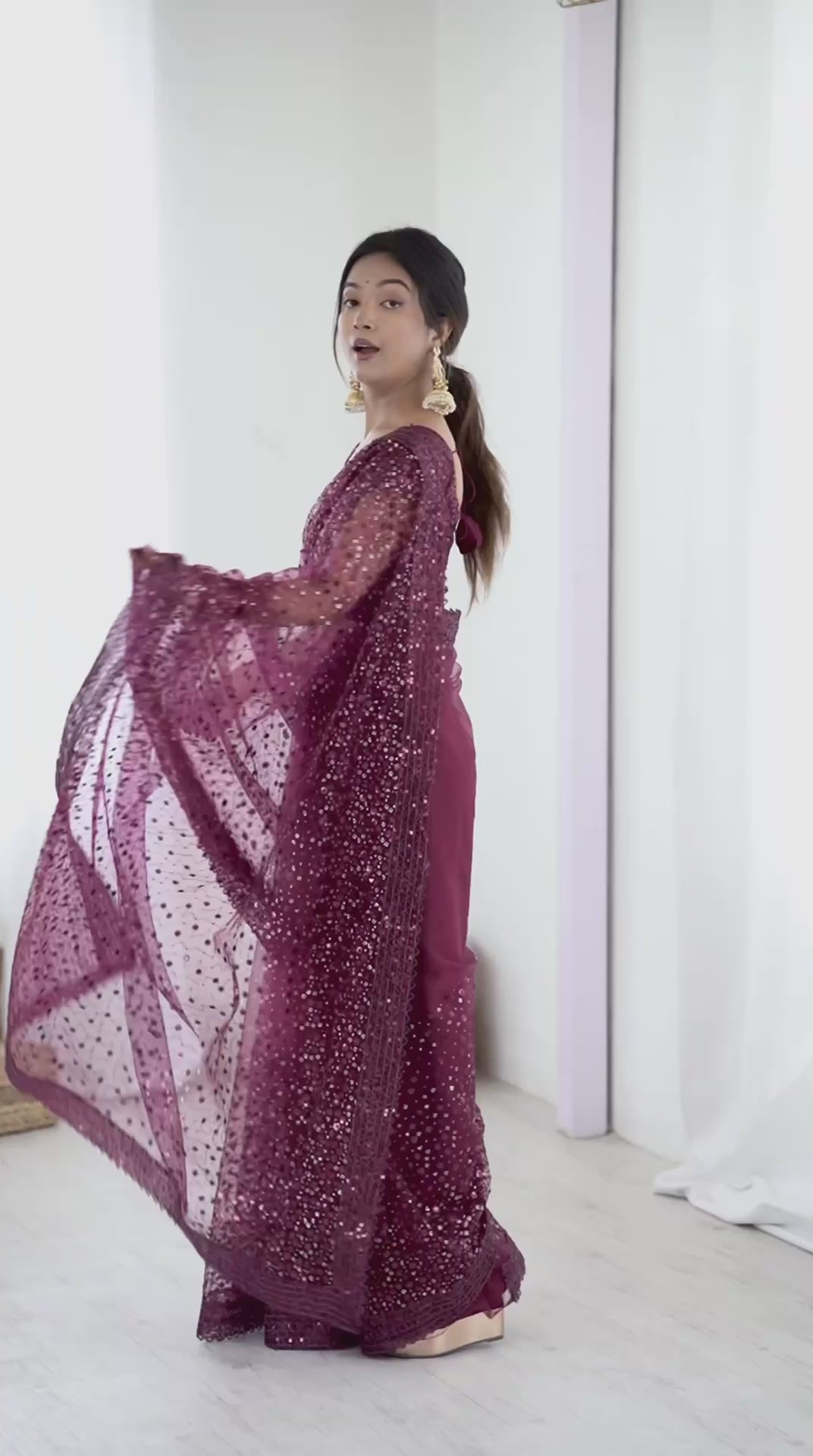 ✨ Glitter & Glamour Net Saree Set – Perfect for Festive & Party Looks ✨